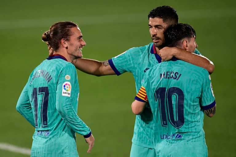 Barcelona returns to victory, defeats Willarreal