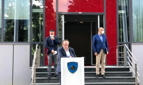 Me vendimin e ri nga Qeveria, mbyllen lokalet gjatë natës