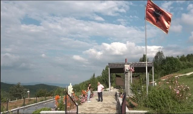 ​“Thaçi e Veseli, dy personat më të vendosur të UÇK-së, Gjykata Speciale nuk duhet të ekzistoj”