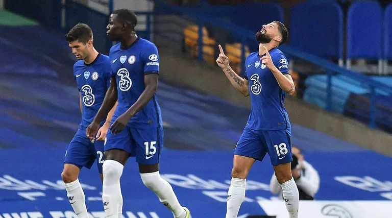 Chelsea lufton fuqishëm, mposht Watfordin dhe rikthehet në vendin e katërt