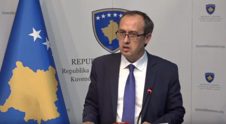 Abrashi thotë se Hoti pranoi urime edhe nga Washingtoni