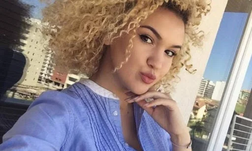 Arta Elezaj shfaqet tejet tërheqëse në fotografinë e fundit