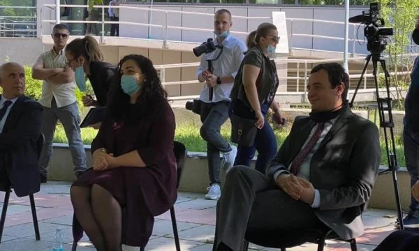 Osmani mori pjesë në ngjarjen e partisë së Kurtit, VV: Haki Abazi ishte organizator
