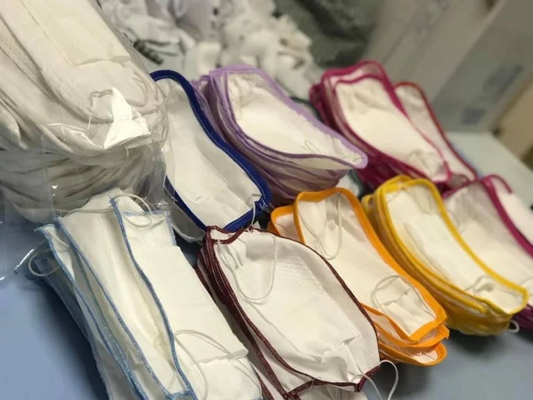 Ministria e Shëndetësisë: Maskat e prodhuara në Gjakovë s’janë pajisje medicinale