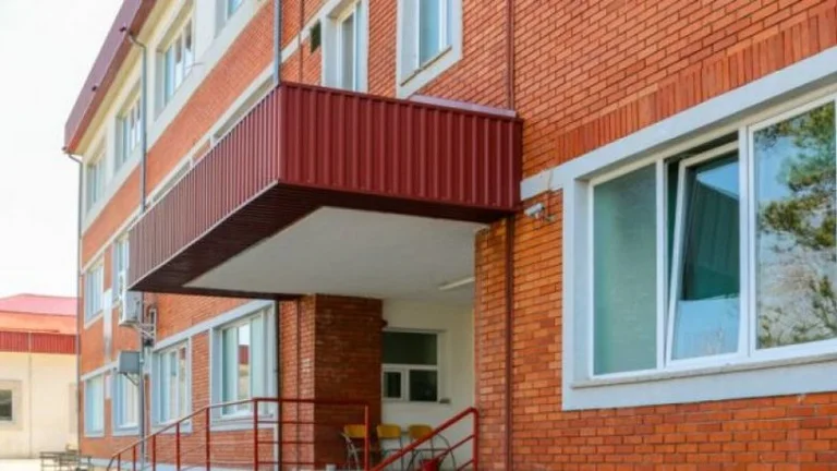 Reparti i Pediatrisë në Mitrovicë lëshohet për trajtimin e pacientëve me COVID-19