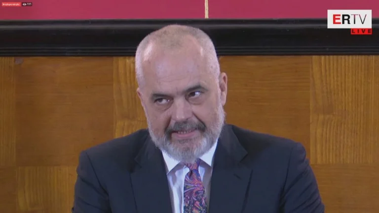 Rama ironizon me Kurtin: Ku do ta çonin marrëveshjen sekrete në bagazhin e makinës, siç u tha për Behgjetin?