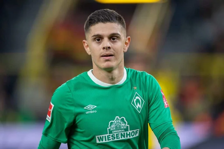 Werderi sonte kërkon ta shmang rënien në Bundesliga 2 me ndeshjen e playoffit, Rashica startues