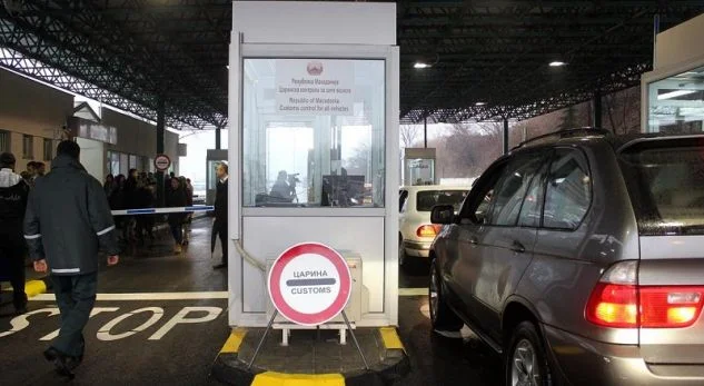 Maqedonia e Veriut vendos nesër nëse do të mbyll sërish kufijtë me Kosovën dhe Serbinë