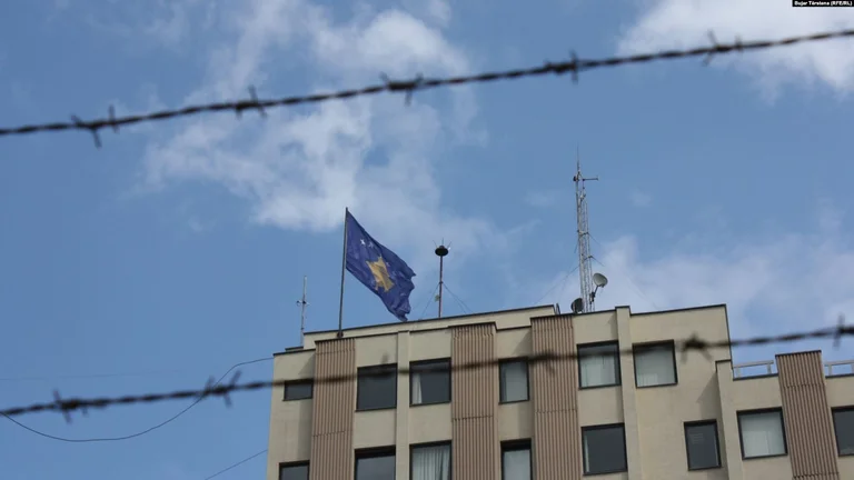 Mbetet e pa definuar çështja e ambasadorëve dhe konsujve politikë