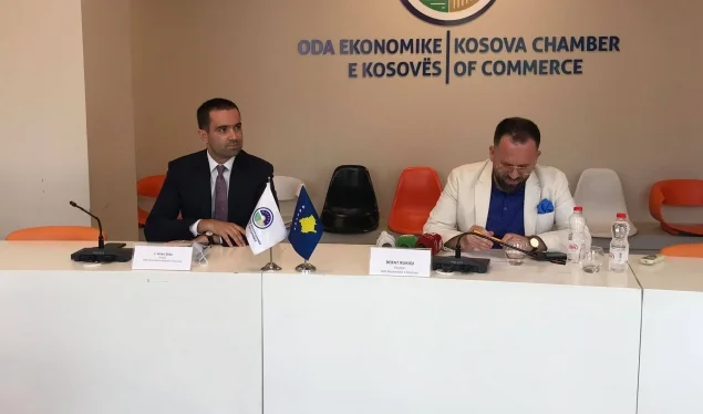 ​OEAK dhe OEK: Partitë politike t’i lënë anash inatet politike dhe ta shpëtojnë ekonominë