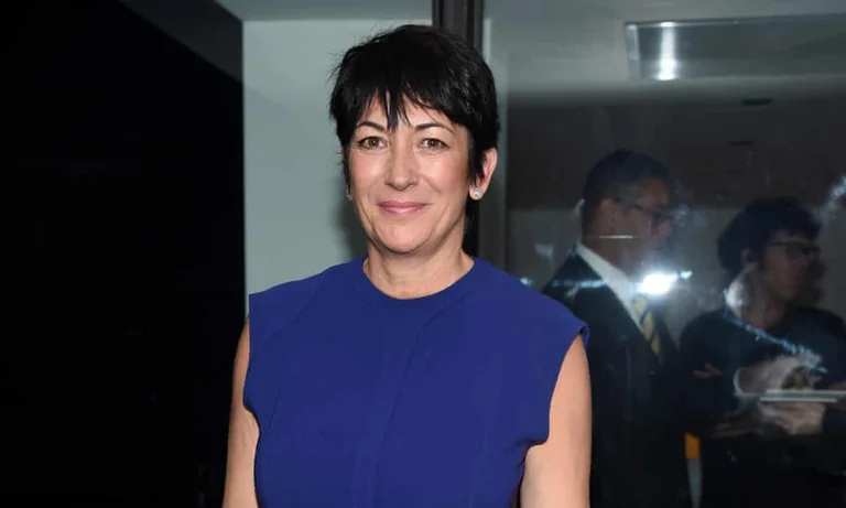 Arrestohet nga FBI e dashura e trafikantit dhe abuzuesit seksual Jeffrey Epstein