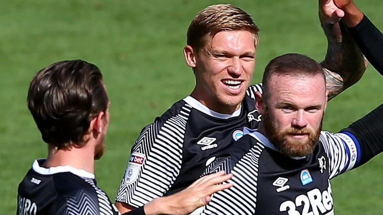 Wayne Rooney mbetet Wayne Rooney edhe kur luan në ligën e dytë angleze – dhuron magji me golin fantastik