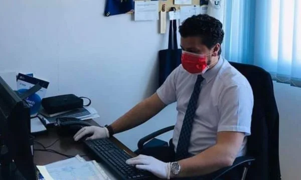 Infektimi i zyrtarit, i vendoset “dryri” një Ministrie në Kosovë