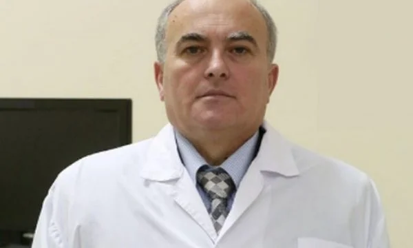 Dies medico albanese di Coronavirus