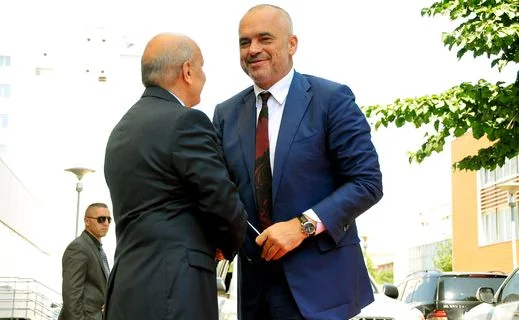 Mustafa incontra Rama domani mattina