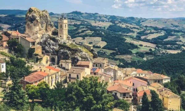 Italian village offers free accommodation for tourists, bid worth from July to September