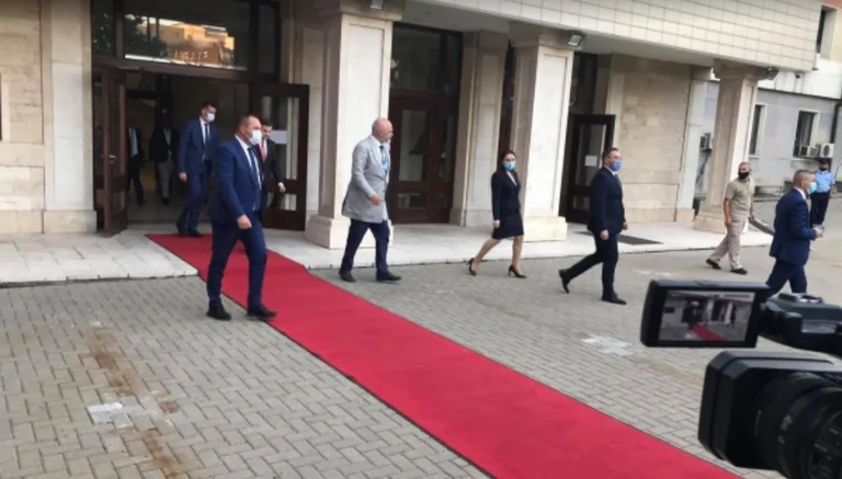 Termina la reunión de Rama-Tadic