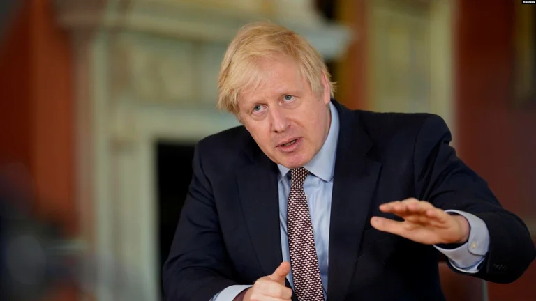 Johnson: Le coronavirus a causé une catastrophe