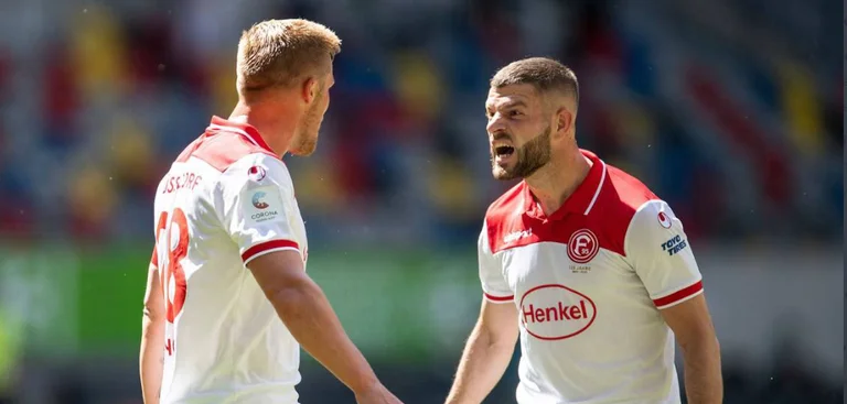 Un match unilatéral pour Valon Berisha Fort, banque du Kosovo