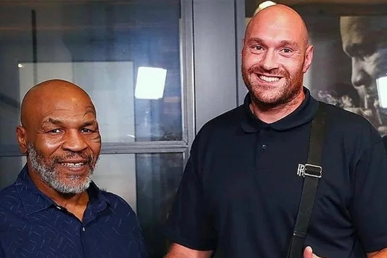 Mike Tyson and Tyson Fury charge ESPN) for fraud