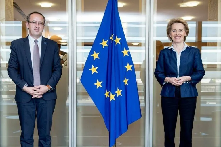 Hoti meets with Ursula von der Leenen: Visa waivers, emergency issues to be resolved
