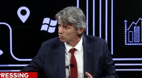 El asiento viene junto a Thaci y Wessel: La guerra del KLA estaba clara