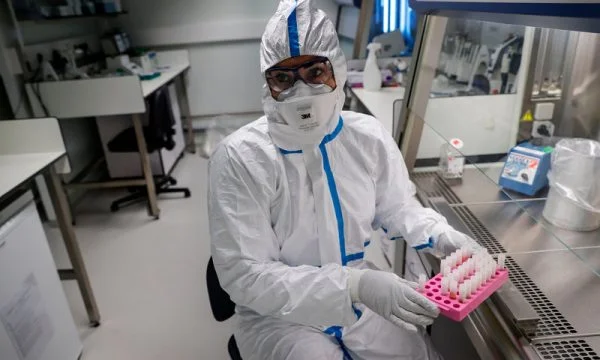 Gran Bretaña marca 252 muertos del Coronavirus por 24 horas
