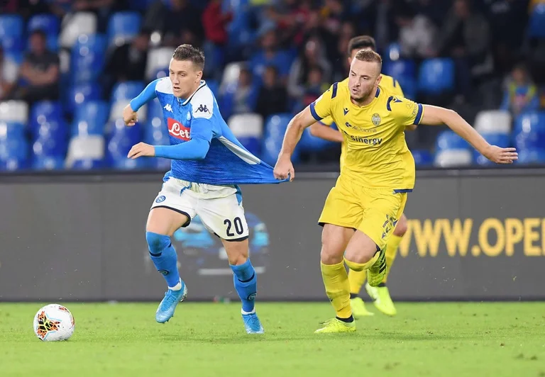 Notte non comune per Canter: Stasera gioca contro la squadra che si unisce in poche settimane.