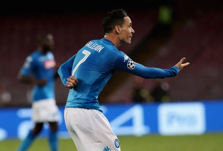 Profili fake njofton rinovimin e Callejon, gruaja e spanjollit reagon ashpër
