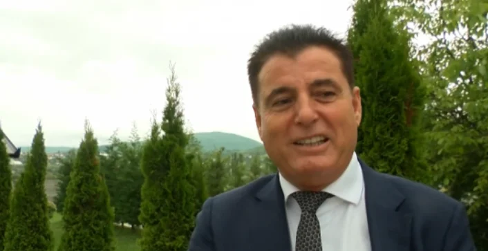 15 raste të reja në Mitrovicë sot, Agim Bahtiri me motor uji në liqen