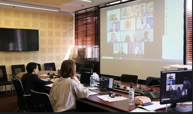 Greqia nuk e duron flamurin e Kosovën, lëshon takimin e SEECP-së