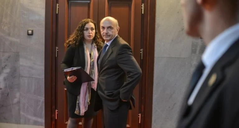 A janë këto 5 deklaratat që acaruan edhe më shumë raportet mes Vjosa Osmanit dhe Isa Mustafës?