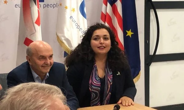 Mustafa kërkon shkarkimin e Vjosa Osmanit nga nënkryetarja e LDK-së