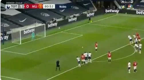 Barazohet rezultati, Man United shënon nga penalltia