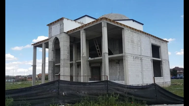 Përplasja për xhaminë në Llugaxhi të Lipjanit, rasti po vazhdon në gjyq