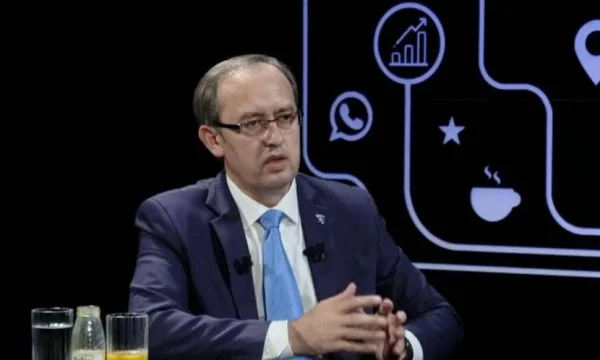 Hoti: Faza e parë e dialogut do të nisë me dy çështje të mëdha ekonomike