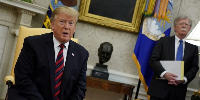 Trump për John Bolton: Askush nuk e donte në Shtëpinë e Bardhë, dukej i çmendur
