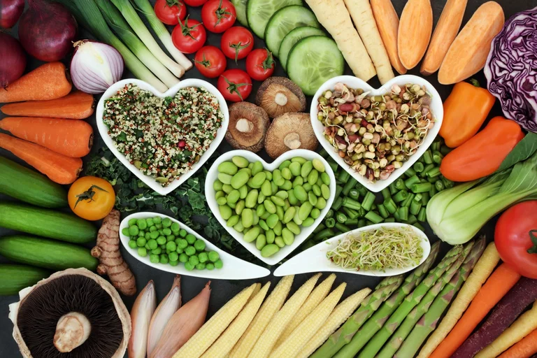Këto vitamina esenciale i duhen çdo gruaje