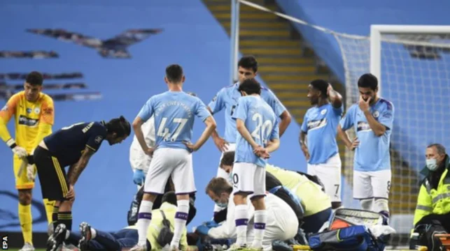 Lirohet nga spitali ylli i Man Cityt pas përplasjes horror me Edersonin