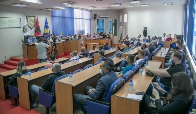 ​Ferizaj, kërkohet respektim i masave për Covid-19 nga subjektet afariste dhe gastronomike