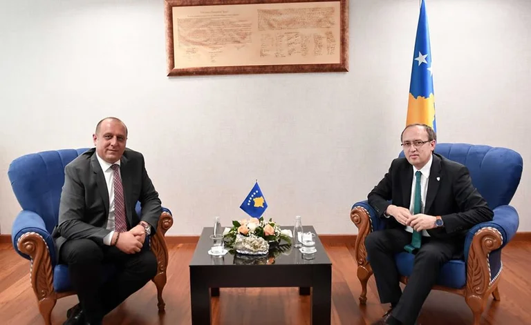 Florian Dushi emërohet zëvendësministër i Drejtësisë