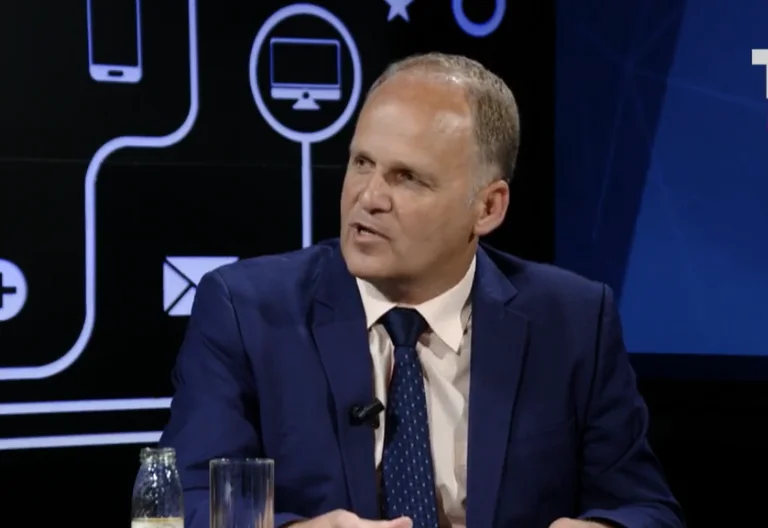 Krasniqi: Për 1 javë kemi sa gjysmën e të infektuarve për 2 muaj e gjysmë – Dy persona janë në intenzivë