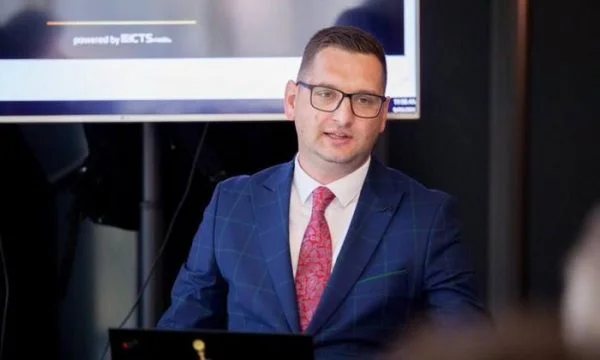 Zbulohet mënyra se si ishte sulmuar portali Insajderi: Arrestohet Ardian Alaj