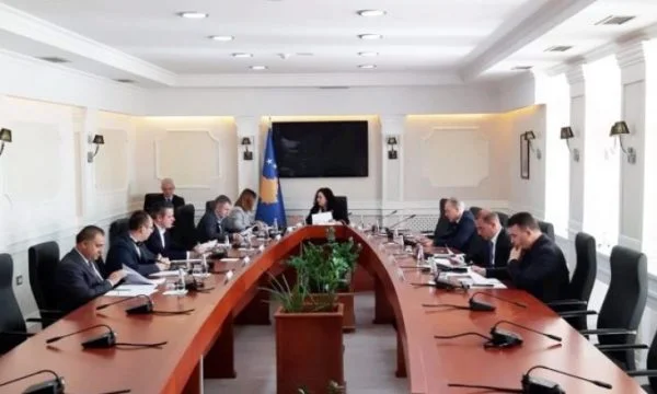 Reunión: El titular de la Asamblea es el día en que Hot llama a la interfaz