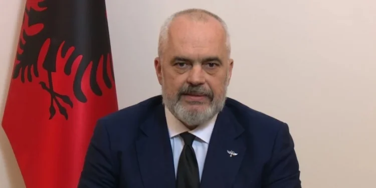 Rama u jep lajmin e mirë shqiptarëve: Biznesit të vogël do t’i hiqen taksat deri në 2029!