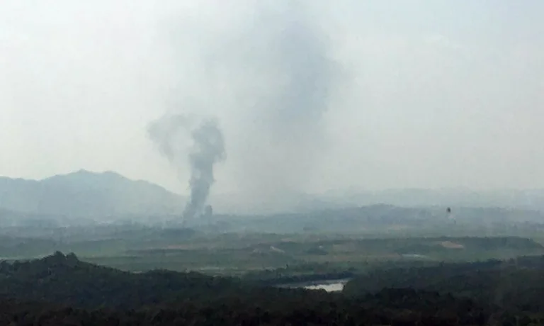 After the liaison office with South Korea was blown up, North Korea plans to send troops to the demilitarized area