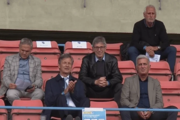 Challandes closely monitors Orges Bulnjak and Andy Zeqiri at the Basel-Lausanne match