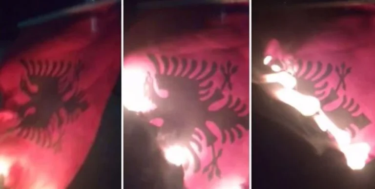 Le grec brûle le drapeau albanais au milieu de la Saranda