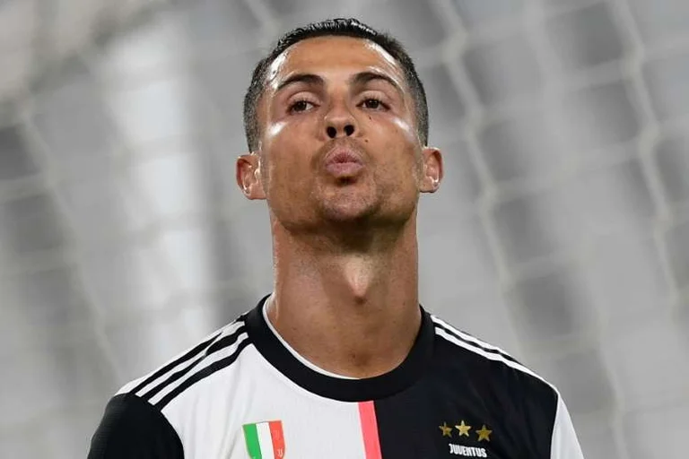 Chelsea avec une offre formidable pour Cristiano Ronaldon