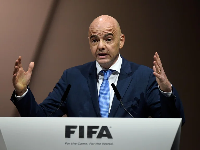 Kontroverse Status-out Situation, FIFA-Präsident offen für Veränderung